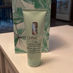 Clinique full size 7 day scrub cream 3.4oz